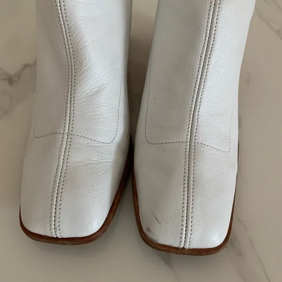Paloma Wool Saturno Boots, White, Size 38 🤍