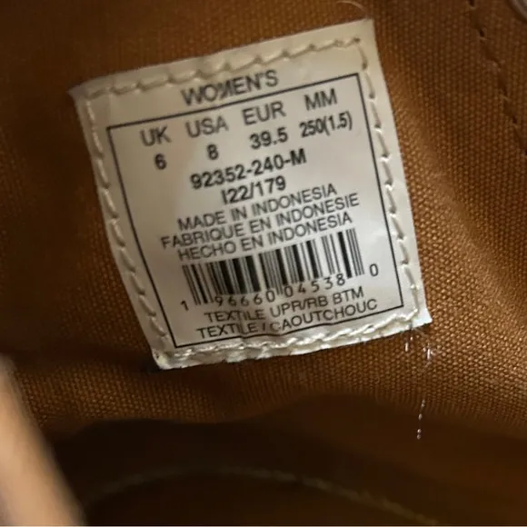 PAMPA HI Palladium Women's Tan Canvas Boots