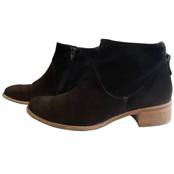 Paul Green Logan Black Suede Ankle Bootie US 6.5 Casual Boots Fall Staple
