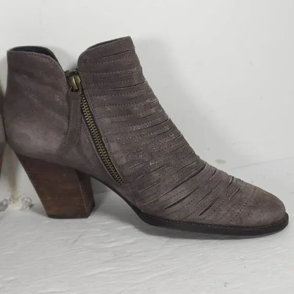 Paul Green Women's Malibu US7,5-8 AU5 Leather Sliced Metallic Earth Ankle Boots