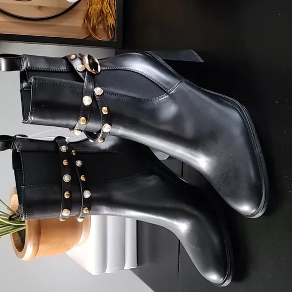 Pearl Block Heel Ankle Boots