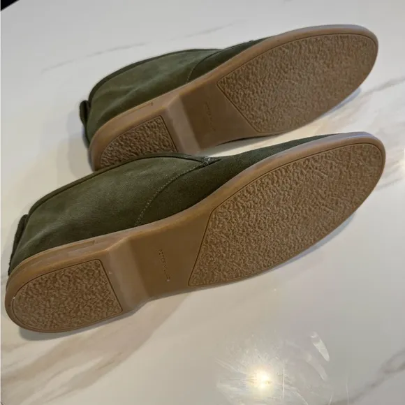 Peter Millar Excursionist Chukka Boots with Suede Finish - NWOB
