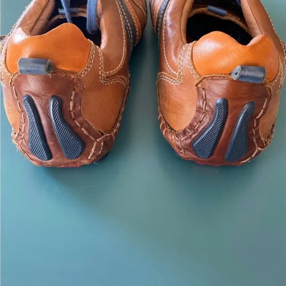 Pikolinos Men's Brown Leather Sneakers