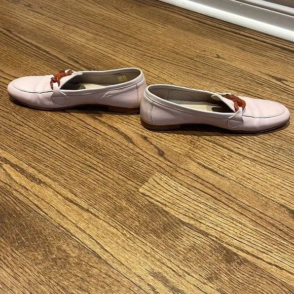 Pink chain leather slip on shoes made in Spain
