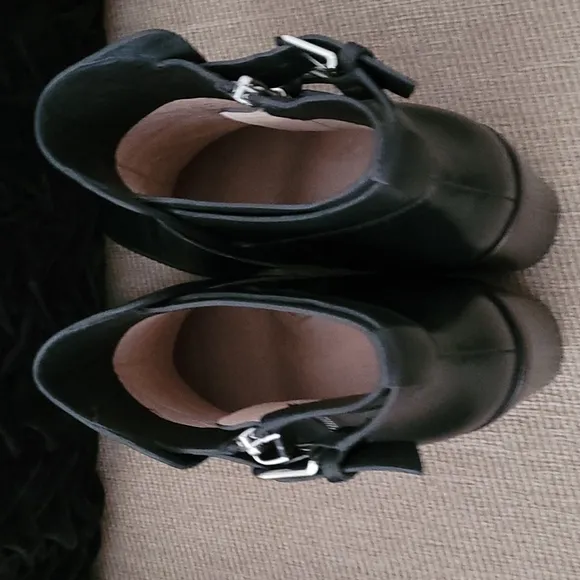 POUR LA VICTOIRE WILSON GENUINE LEATHER ANKLE BOOTS