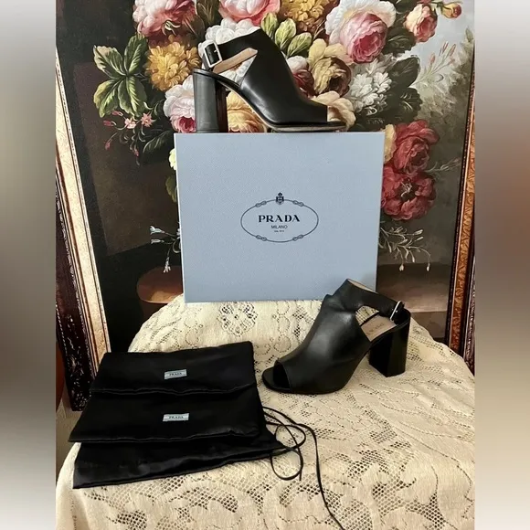 PRADA Calzature Donna Sandals