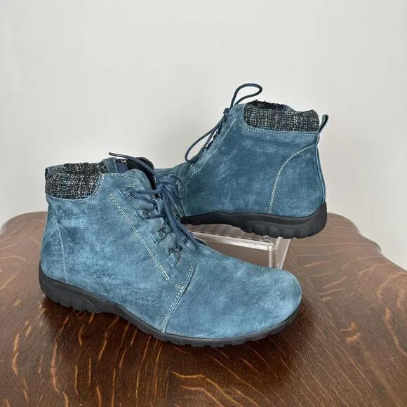 Propet Delaney Blue Suede Water Resistant Comfort Ankle Boot SIZE 10