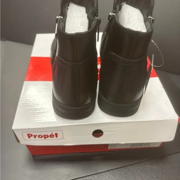 Propet Women's Sleek Black Ankle Boots