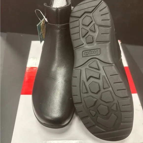 Propet Women's Sleek Black Ankle Boots