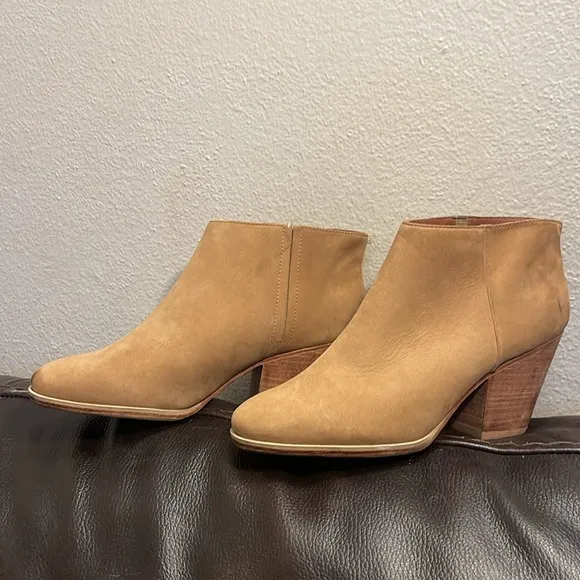 Rachel Comey Mars ankle leather ankle boots in natural