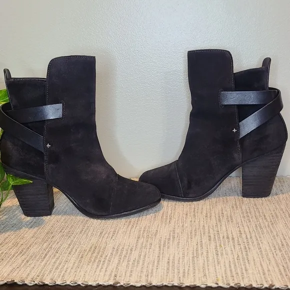 Rag and Bone kinsey booties size 37/ 6 womens