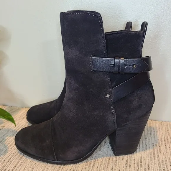 Rag and Bone kinsey booties size 37/ 6 womens