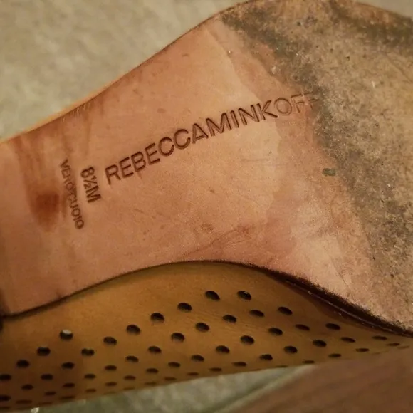 REBECCA MINKOFF leather ankle boots camel beige