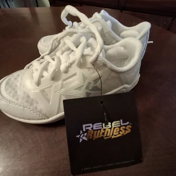 Rebel Ruthless Cheer Athletic Shoes White Youth Size 11