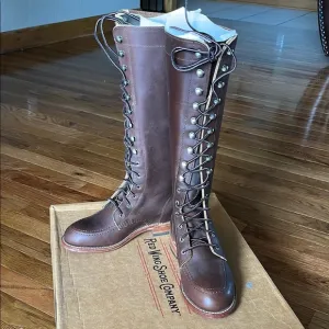 Red Wing Brown Lace Up Boot - The Gloria - NWT - Size 5