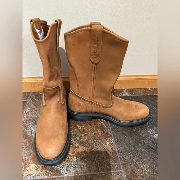 Red Wing Pecos 1105 soft toe pull on 11” boots. Size 8.