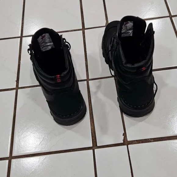Redwing work Boots- black size 9