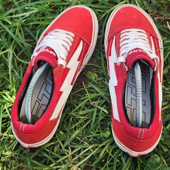 REVENGE X STORM - Mens Shoes - SIZE 9