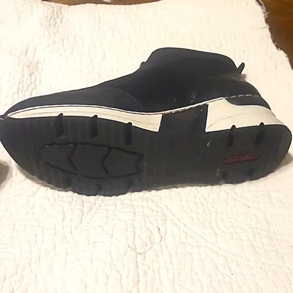Rieker Kitty Womens s40 Black Athletic Shoes Zip Up Front b9
