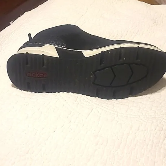 Rieker Kitty Womens s40 Black Athletic Shoes Zip Up Front b9