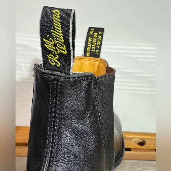 RM Williams Craftsman Men’s Black Yearling Chelsea Boots Size 12 E US (11 H UK)