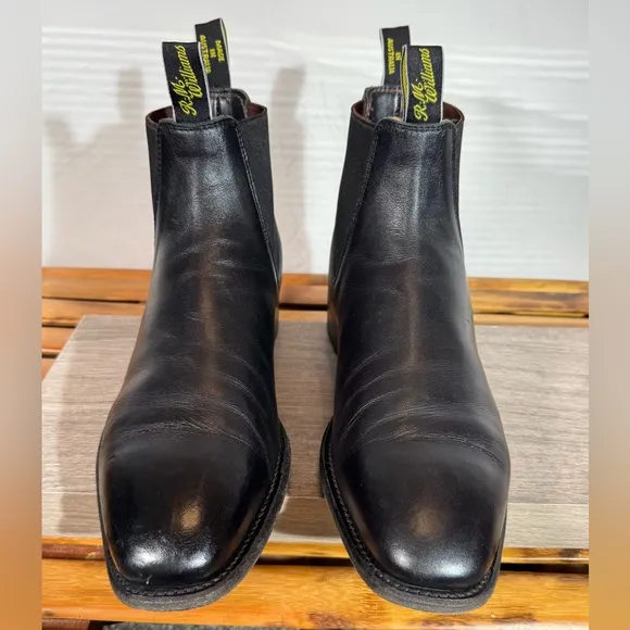 RM Williams Craftsman Men’s Black Yearling Chelsea Boots Size 12 E US (11 H UK)