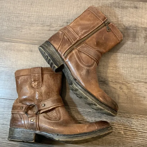 Roan by Bed Stu brown leather boots size 9