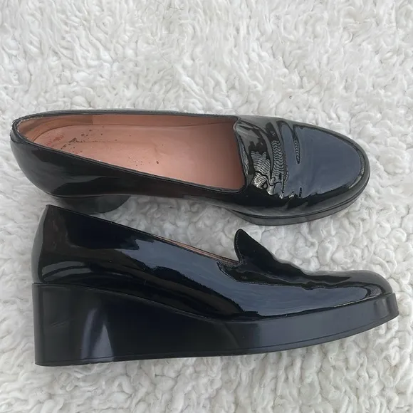 Robert Clergerie Black Patent Platform Shoes- Sz 7..5Used in very good condition