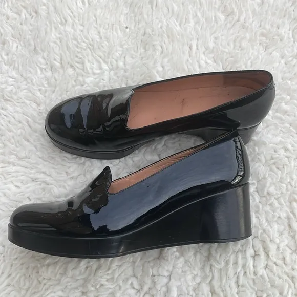 Robert Clergerie Black Patent Platform Shoes- Sz 7..5Used in very good condition