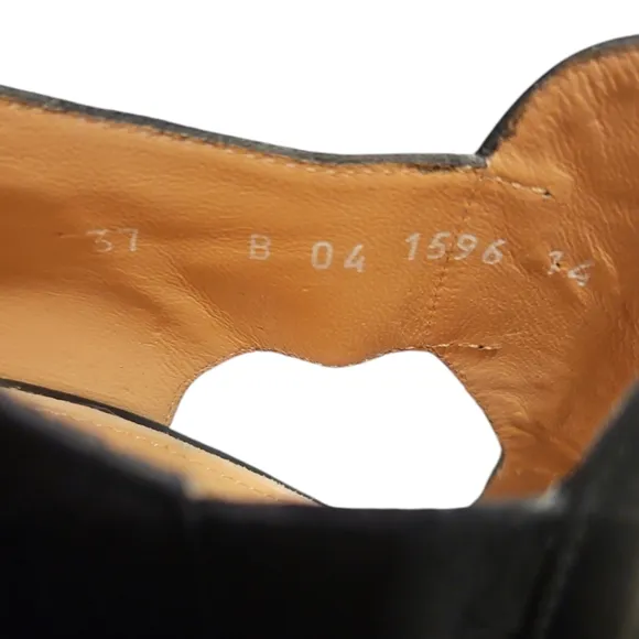 ROBERT CLERGERIE | Diser Black Leather Wedge Sandals in Size EU 37 / US 6.5