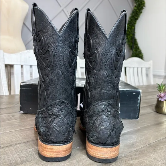 Rockem Pez Rombos Negro/ Black Fish Boots Size 7 Men’s