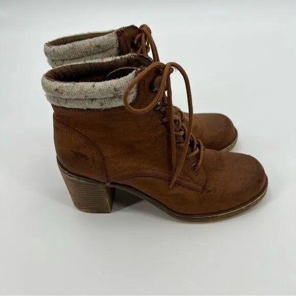 Rocket Dog Boots Brown Size 8.5