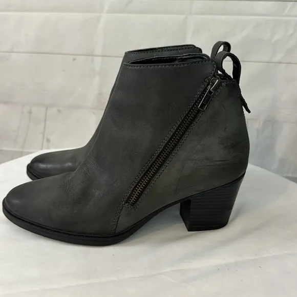Rockport Size 9.5 Maddie Blue-Gray Ankle Zip Boots