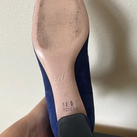 Roger Vivier Paris Women’s Chelsea Suede Boots Blue Size 37 Ankle Boots