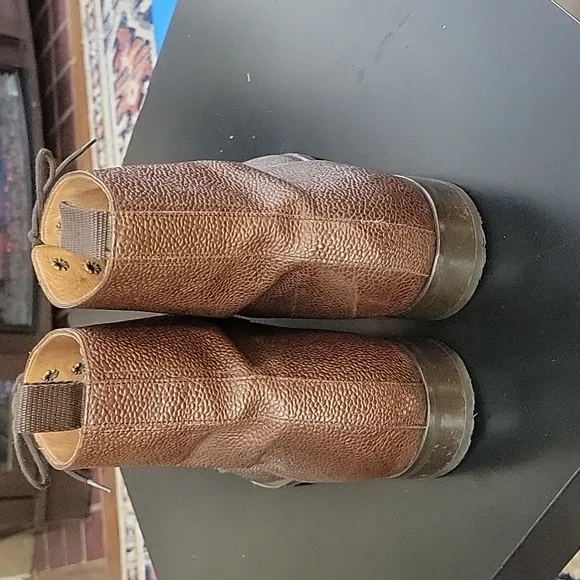 Sak Fifth Avenue men's boots