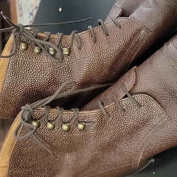 Sak Fifth Avenue men's boots