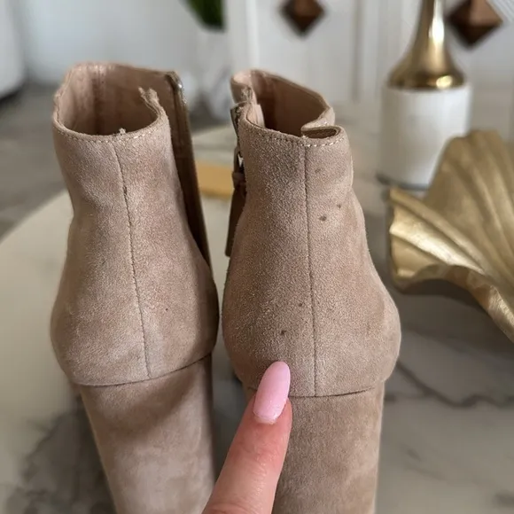 SAKS FIFTH AVENUE Elegant Tan Suede Ankle Boots