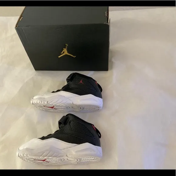 SALE NEW NIKE AIR JORDAN B’LOYAL SNEAKERS ATHLETIC SHOES (TD BOYS 10C CK1427 016
