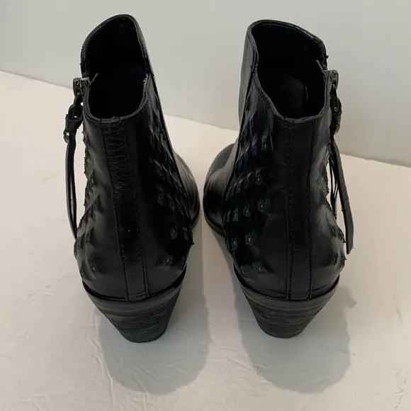 Sam Edelman ankle boots size 7w