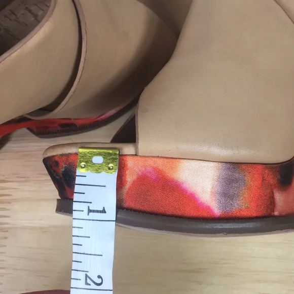 Sam Edelman Tan and Floral Jorgia Slip-on Platform