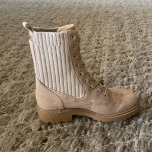 Sam Edelman Lydell Lace-Up Boots US 6