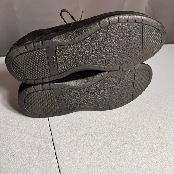 SAS Men's Black Suede Shoes Like New Condition | Size 9.5 | Offers Welcome!