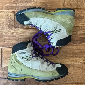 Scarpa Mustang Lady GTX Hiking Trekking Backpacking Boots Ice / Green Size 8.5