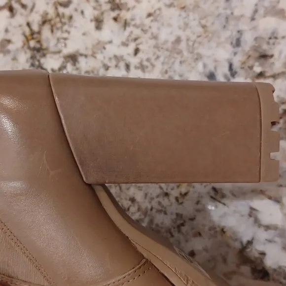 Schutz Billie Leather Platform Boots NEW Size 10B MSRP $198