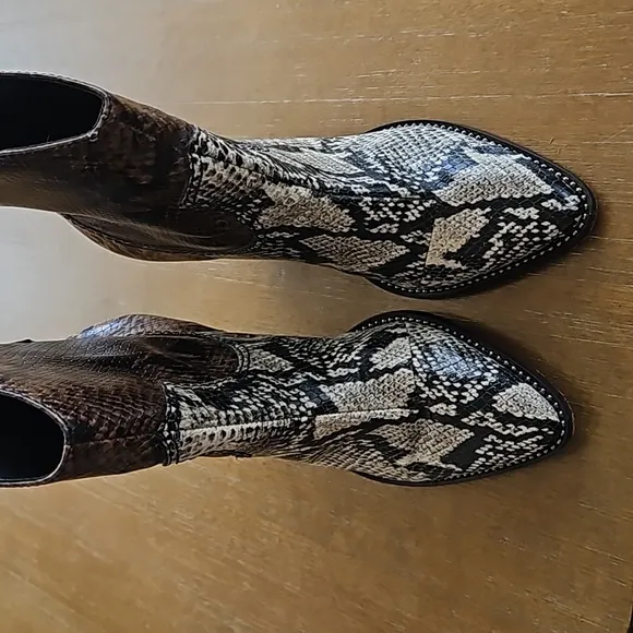 SCHUTZ HAVEN SNEAKSKIN ANKLE BOOTS