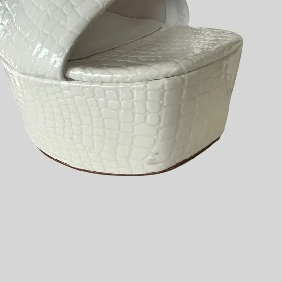 Schutz Womens Darah Platform Croc Print White Mules Slip On-Shoes.