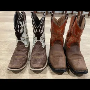 Seller both pair together