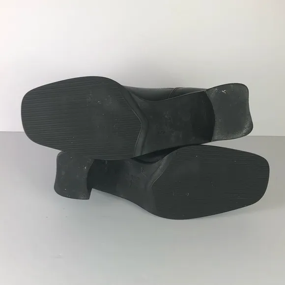 Shape by Ecco Zip Down Ankle Boots