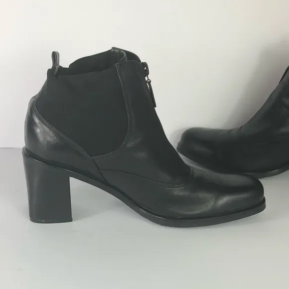 Shape by Ecco Zip Down Ankle Boots