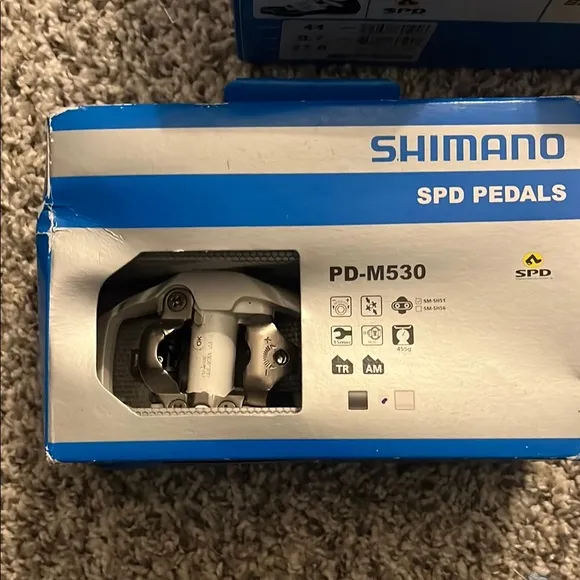 Shimano White Athletic Shoes